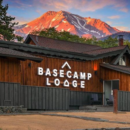 Basecamp Lodge Маунт Шаста Екстериор снимка